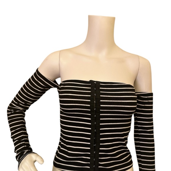 Women’s Black & White Striped Off The Shoulder Shirt - Picture 5 of 5